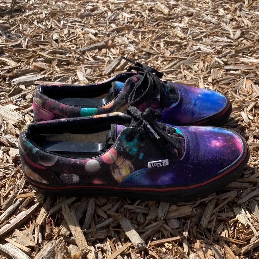 Custom Galaxy Vans 👟 🌌 - Picture 3 of 7
